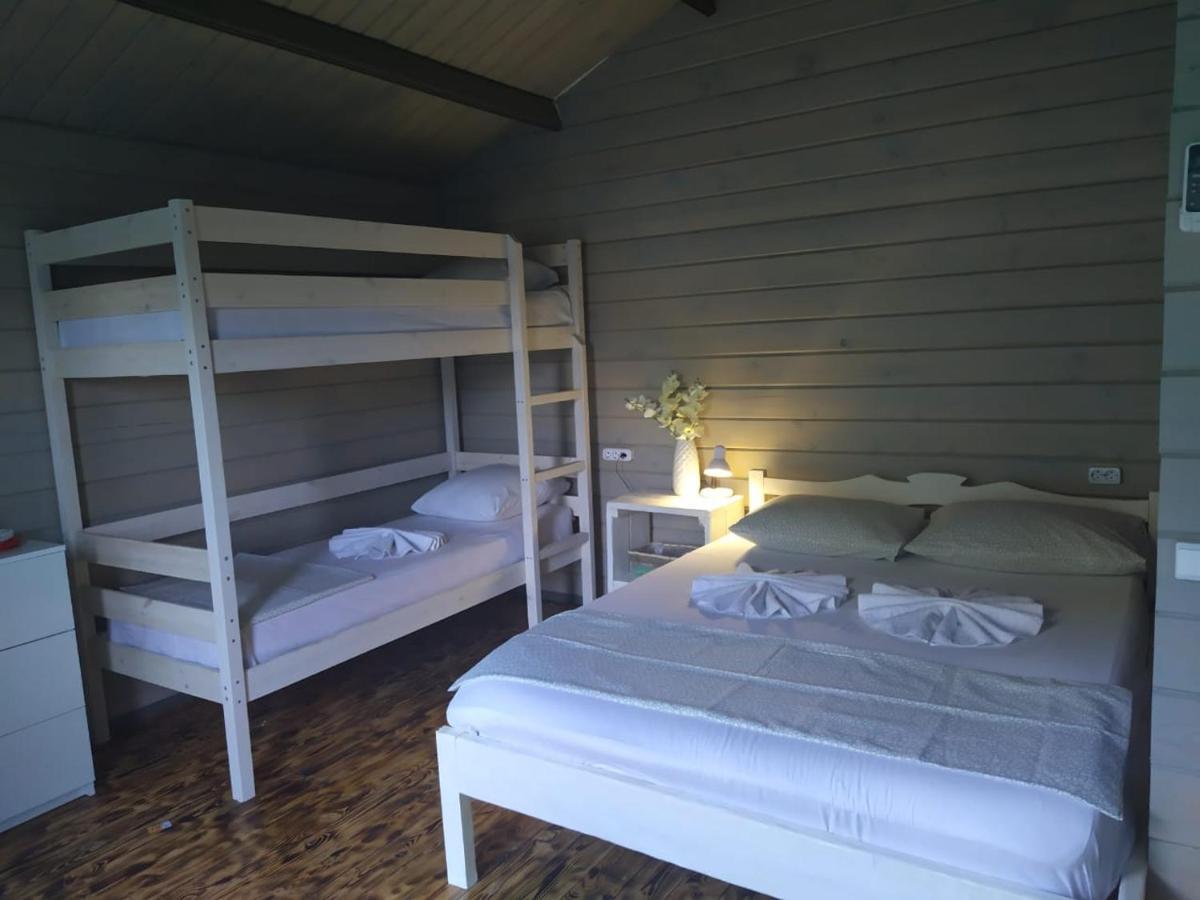 פיזונדה Guest House Lev מראה חיצוני תמונה