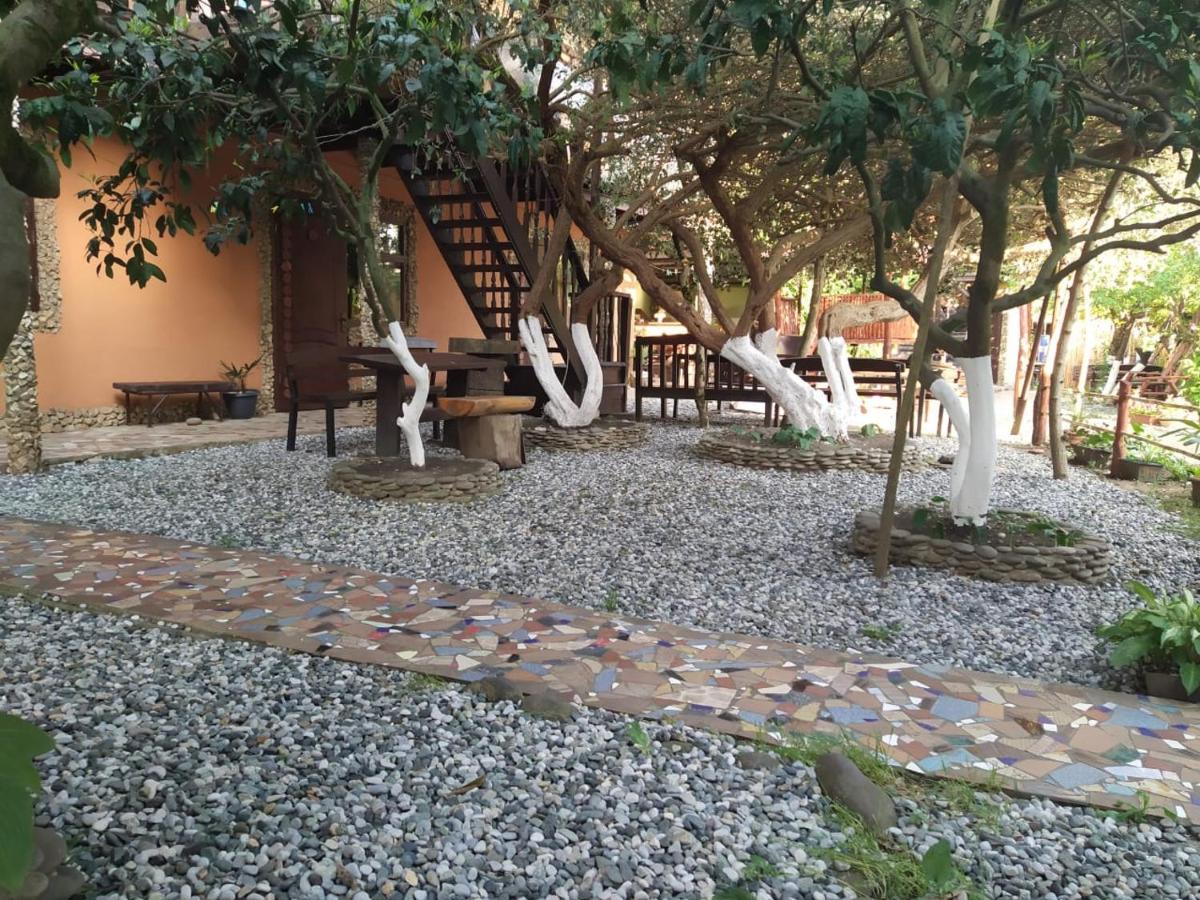 פיזונדה Guest House Lev מראה חיצוני תמונה