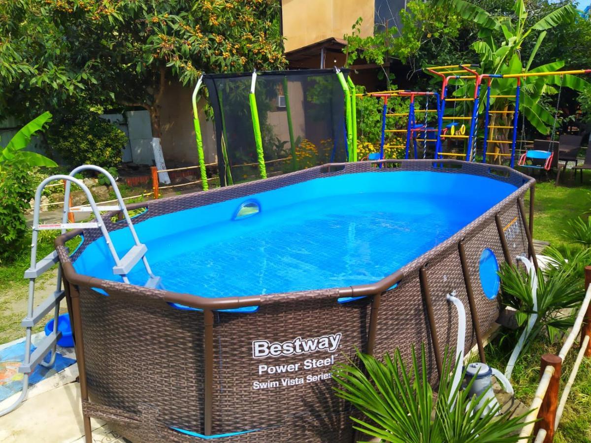 פיזונדה Guest House Lev מראה חיצוני תמונה