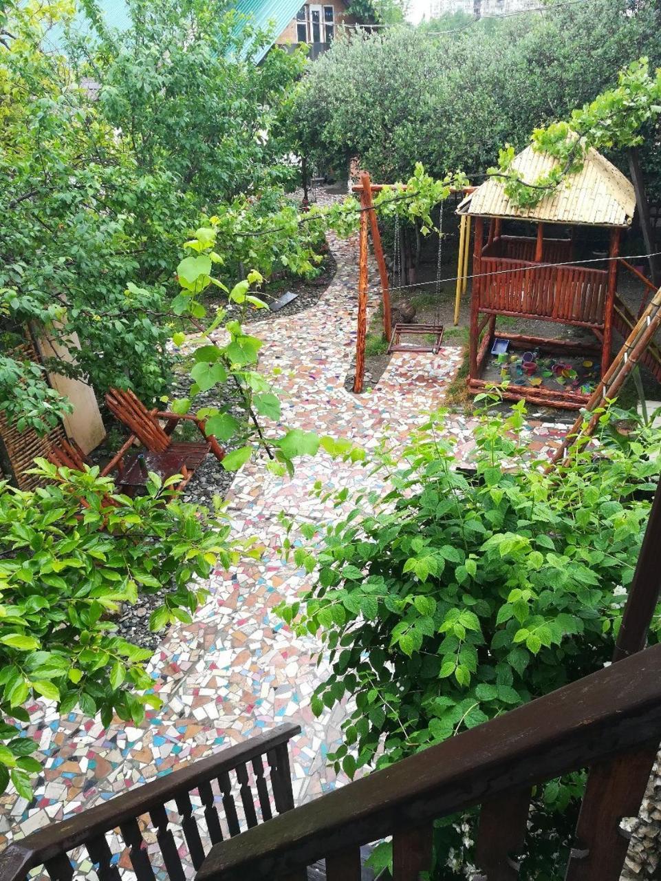פיזונדה Guest House Lev מראה חיצוני תמונה
