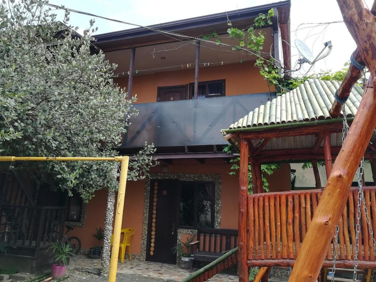 פיזונדה Guest House Lev מראה חיצוני תמונה