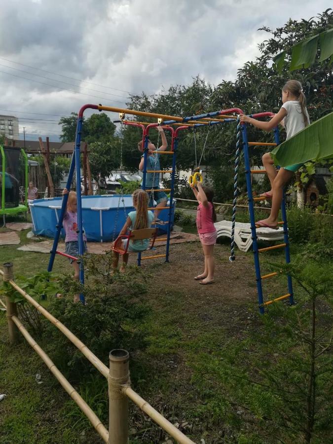 פיזונדה Guest House Lev מראה חיצוני תמונה